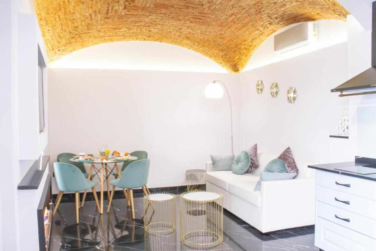 Suite ALMA By KubiK Caces Exterior foto